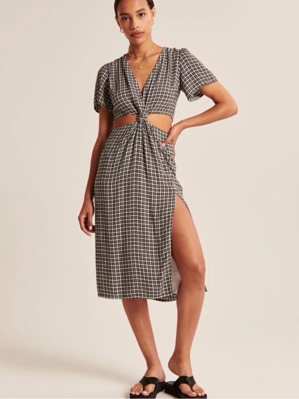 NWT Abercrombie & Fitch Black and White Gingham Twist Cutout Midi Dress